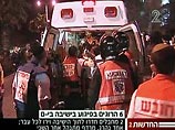Двое боевиков напали на еврейскую религиозную школу (йешиву) на западе Иерусалима. Они ворвались в здание и устроили стрельбу. На теле одного был надет пояс со взрывчаткой Двое боевиков напали на еврейскую религиозную школу (йешиву) на западе Иерусалима. Они ворвались в здание и устроили стрельбу. На теле одного был надет пояс со взрывчаткой