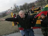 Премьер Литвы через неделю осудил шествие неонацистов в Вильнюсе в день государственного праздника Премьер Литвы через неделю осудил шествие неонацистов в Вильнюсе в день государственного праздника
