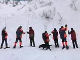 В Якутии спасатели эвакуировали группу попавших под лавину туристов
