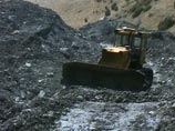 Ледник Колка сошел на Кармадонское ущелье Северной Осетии 20 сентября 2002 года. В результате трагедии погибли 127 человек, в том числе съемочная группа Сергея Бодрова-младшего, снимавшего в этом ущелье фильм "Связной" Ледник Колка сошел на Кармадонское ущелье Северной Осетии 20 сентября 2002 года. В результате трагедии погибли 127 человек, в том числе съемочная группа Сергея Бодрова-младшего, снимавшего в этом ущелье фильм "Связной"
