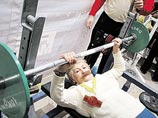 Чемпионат России по пауэрлифтингу выиграла 77-летняя бабушка Чемпионат России по пауэрлифтингу выиграла 77-летняя бабушка