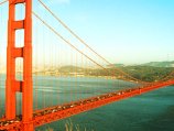 В крупной автоаварии на мосту "Золотые ворота" в Сан-Франциско пострадали 9 человек