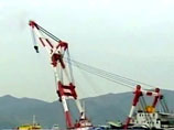 Для спасательной операции к месту ЧП направляется крупнейший в Азии плавучий кран