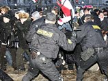 Белорусская  оппозиция вышла в центр Минска  в защиту задержанных единомышленников
