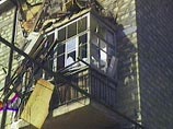 В Новороссийске Краснодарского края обрушился балкон жилого дома с находившимися на нем людьми