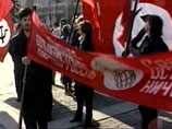 Нацболы пытались провести пикет в Москве без санкции властей Нацболы пытались провести пикет в Москве без санкции властей