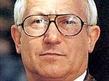 Экс-полковник КГБ Олег Гордиевский, в 80-х годах эмигрировавший на Запад, заявляет, что за его отравлением в ноябре прошлого года "может стоять КГБ" Экс-полковник КГБ Олег Гордиевский, в 80-х годах эмигрировавший на Запад, заявляет, что за его отравлением в ноябре прошлого года "может стоять КГБ"