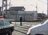 В Японии вора, вынесшего компонент атомной бомбы, зафиксировала камера наблюдения В Японии вора, вынесшего компонент атомной бомбы, зафиксировала камера наблюдения