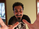 Солист System of a Down хочет уcтроить виртуальный концертный тур в защиту окружающей среды Солист System of a Down хочет уcтроить виртуальный концертный тур в защиту окружающей среды