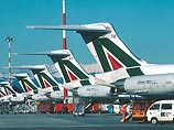В ходе предвыборной кампании он критиковал альянс Air France-KLM за попытку поглощения итальянского авиаперевозчика путем покупки госпакета акций Alitalia 