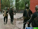 Военные чины пытаются разрешить ситуацию вокруг спецбатальона Минобороны "Восток" и его командира Сулима Ямадаева, против которых руководство Чечни развернуло на этой неделе мощное наступление