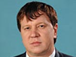Поводом для ареста бизнесмена Алексея Ерусланова послужило уголовное дело, возбужденное 4 апреля Главным следственным управлением (ГСУ) при областном ГУВД по части 2 статьи 213-й УК РФ (хулиганство, совершенное группой лиц)
