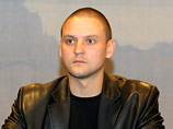 Лидер АКМ Удальцов арестован на 15 суток за неповиновение Лидер АКМ Удальцов арестован на 15 суток за неповиновение