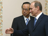 Алексей Громов сообщил, что на встрече отмечалась необходимость продолжить работу по мирному договору между двумя странами