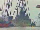 Украинское судно "Нефтегаз-67" поднято со дна близ Гонконга
