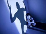 В Житомирской области изнасилована 3-летняя девочка В Житомирской области изнасилована 3-летняя девочка