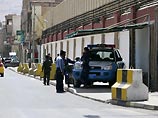В Йемене у посольства Италии прогремел мощный взрыв В Йемене у посольства Италии прогремел мощный взрыв