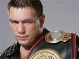 Поединок Николая Валуева и Руслана Чагаева отложен из-за болезни чемпиона Поединок Николая Валуева и Руслана Чагаева отложен из-за болезни чемпиона
