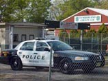 В США 14-летняя мать утопила новорожденного в общественном туалете В США 14-летняя мать утопила новорожденного в общественном туалете