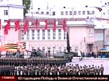 Парады с участием военной техники проходят 9 мая во многих крупных городах России