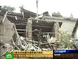 Землетрясение магнитудой 7,8 балла сотрясло территорию национального парка, который находится на расстоянии около 3 часов езды от столицы провинции Сычуань города Ченгду