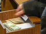 Опрос: 70% россиян не верят в эффективность борьбы с коррупцией в стране Опрос: 70% россиян не верят в эффективность борьбы с коррупцией в стране