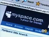 Дрю, которая была соседкой покончившей с собой девочкой, отрицает, что она регистрировалась на сайте MySpace в качестве подростка и посылала Майер сообщения