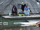 Более ста домов, в которых проживают свыше 440 человек, остаются подтопленными в четырех населенных пунктах Якутии