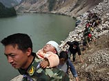 Из-за массовой эвакуации в городе Бэйчуань приостановлены спасательные работы
