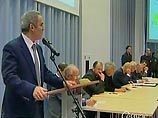 Новую попытку объединить оппозицию делает коалиция "Другая Россия". Оппозиционный парламент Национальная Ассамблея собрался сегодня на первое заседание в Москве Новую попытку объединить оппозицию делает коалиция "Другая Россия". Оппозиционный парламент Национальная Ассамблея собрался сегодня на первое заседание в Москве