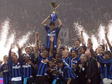"Интер" третий год подряд выигрывает чемпионат Италии по футболу