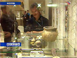 Сотни тысяч любителей искусства провели "ночь музеев" в километровых очередях и пробках Сотни тысяч любителей искусства провели "ночь музеев" в километровых очередях и пробках
