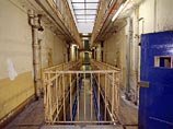 Чтобы побить исторический рекорд наполненности тюрем, Франции не хватает восьми заключенных
Чтобы побить исторический рекорд наполненности тюрем, Франции не хватает восьми заключенных