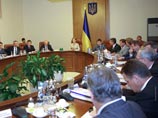 Представители Украины по распоряжению своего премьера Юлии Тимошенко подали заявку в секретариат Всемирной торговой организации (ВТО) на проведение двусторонних переговоров с Россией, почти закончившей присоединение к ВТО