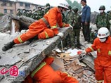 Число жертв землетрясения в Китае возросло до 60 тысяч