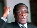 Президент Зимбабве Роберт Мугабе пригрозил выслать посла США из страны