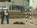 В Чукотском автономном округе на спортплощадке погиб школьник, на которого упали футбольные ворота В Чукотском автономном округе на спортплощадке погиб школьник, на которого упали футбольные ворота