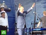 Табличка на новом здании Генконсульства РФ в Симферополе стала причиной скандала Табличка на новом здании Генконсульства РФ в Симферополе стала причиной скандала