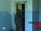 По сотовому телефону мальчик позвонил матери, которая вызвала спасателей По сотовому телефону мальчик позвонил матери, которая вызвала спасателей