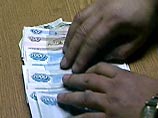 Медведев повысил зарплату Суркову. Теперь тот получает почти десять тысяч рублей Медведев повысил зарплату Суркову. Теперь тот получает почти десять тысяч рублей