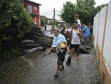 Из районов, которые оказались под ударом, эвакуированы несколько десятков тысяч человек, поскольку ливневые дожди вызвали затопления низменностей