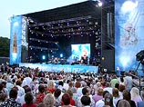 По случаю 1020-летия Крещения Руси в Чернигове состоялся рок-концерт и крестный ход 