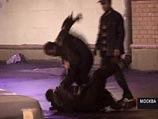 В Москве совершено нападение на адвоката Виктора Паршуткина, представляющего интересы главы фонда "Образованные медиа" Мананы Асламазян В Москве совершено нападение на адвоката Виктора Паршуткина, представляющего интересы главы фонда "Образованные медиа" Мананы Асламазян