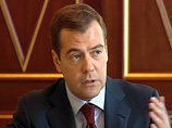 Президент России Дмитрий Медведев предложил Государственной думе снять с дальнейшего рассмотрения скандальный законопроект, о внесении изменений в закон о СМИ