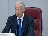 Президент предложил Думе не рассматривать скандальные поправки к закону о СМИ, которые она и так принимать не собиралась Президент предложил Думе не рассматривать скандальные поправки к закону о СМИ, которые она и так принимать не собиралась