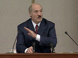 В июне 2006 года распоряжением Буша США заблокировали собственность и активы десяти руководителей правительства Белоруссии, включая президента Александра Лукашенко