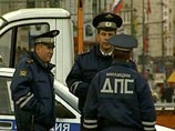 В центре Москвы из-за Крестного хода перекрыто движение В центре Москвы из-за Крестного хода перекрыто движение
