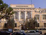 Москвич рассказал, зачем протаранил два десятка машин: увидел НЛО и испугался Москвич рассказал, зачем протаранил два десятка машин: увидел НЛО и испугался