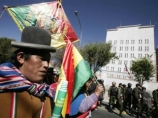 В Боливии прошла многотысячная манифестация у здания посольства США в Ла-Пасе