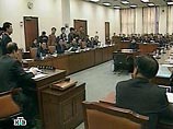 Кабинет министров Южной Кореи во вторник подал в отставку. Рейтинг правительства и президента Кореи Ли Мен Бака резко упал после принятия решения об отмене эмбарго на поставки говядины из США